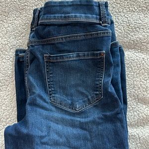 Like new Maurice’s Size 14 Buttonfly High Rise